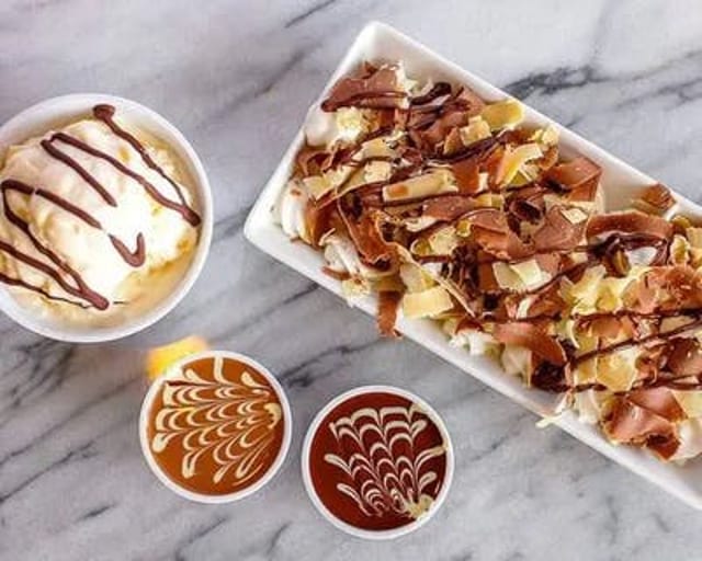 Chocolate Shawarma Combo.